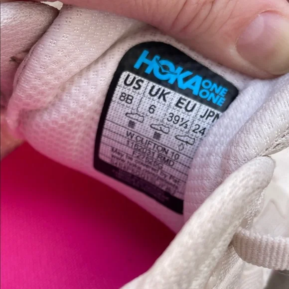 🩷 Hoka Clifton 10 - Women’s 8 - Picture 3 of 8